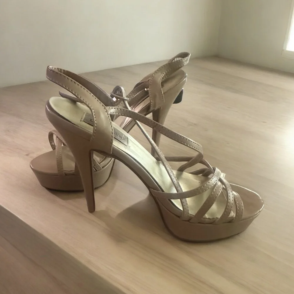 Dyeables Nude High Heels - Womens Size 8M - Nude - 5” - Taupe